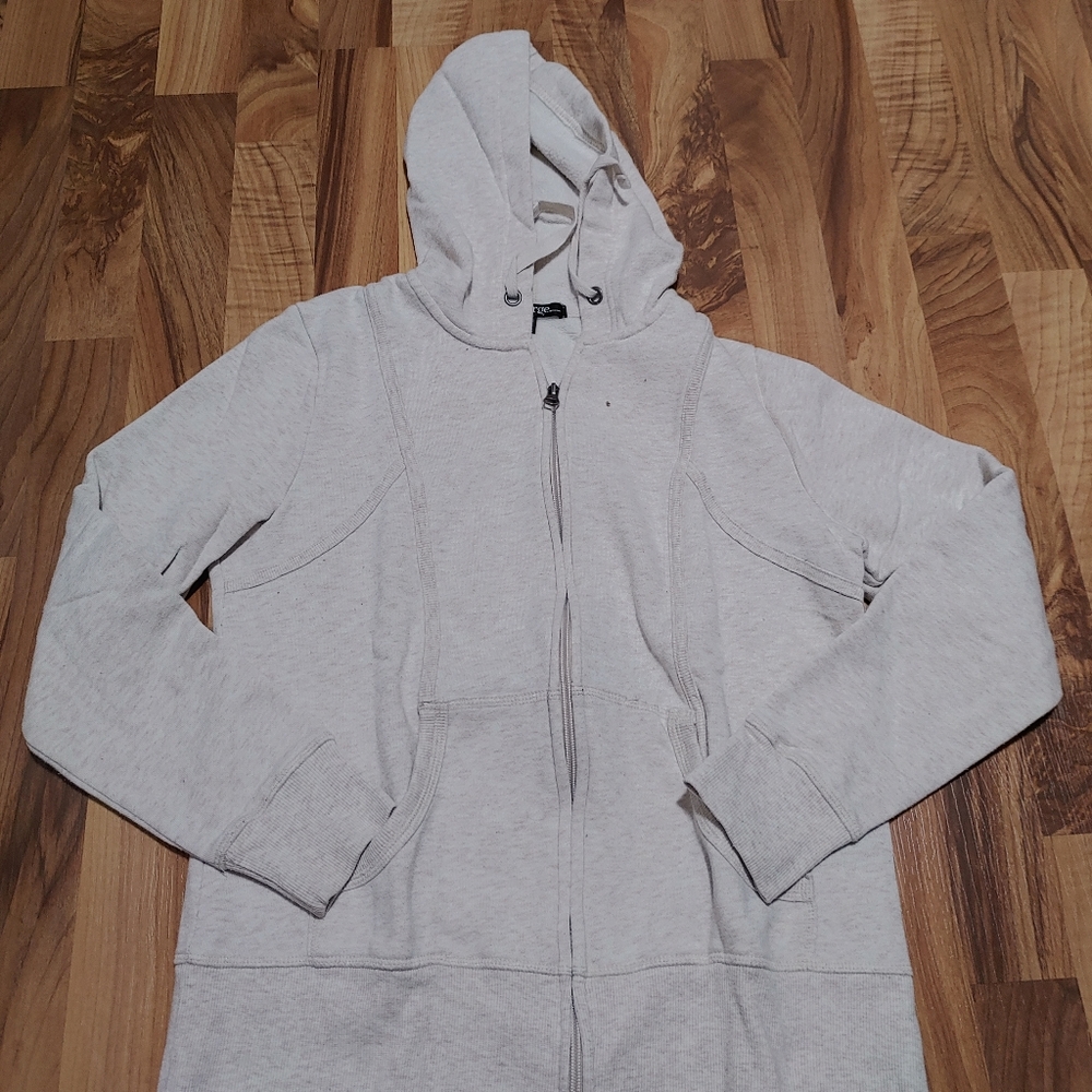 Sweater - Picture 3 of 3